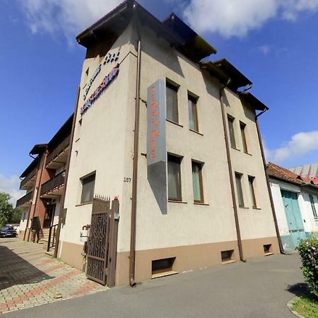 Pension Deutsches Haus Brasov Exterior photo